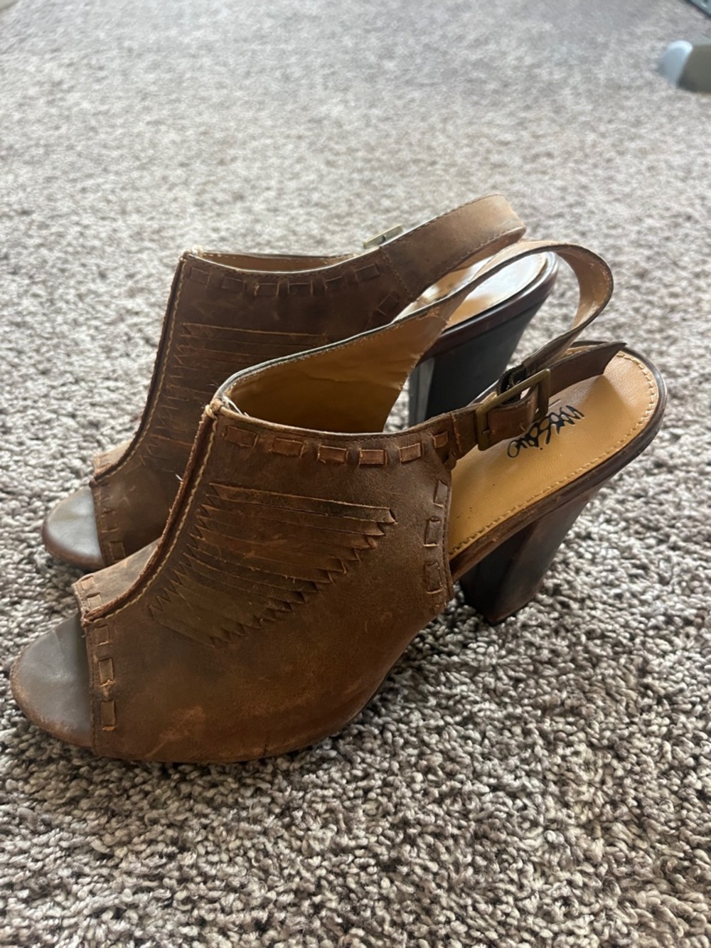 Mossimo Supply Co. Brown Leather Slingback Peep-Toe Heels